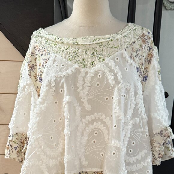 POL Lace Floral High Low Top Size Small - Picture 11 of 11